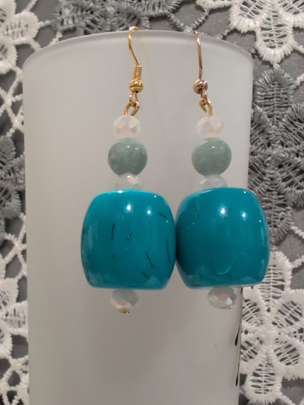 NWOT ONE OF A KIND Handmade Turquoise Bead Drop Earrings - Gold Hooks
